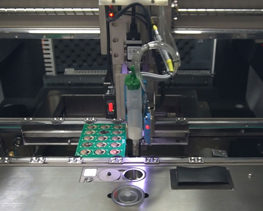 PCB板精密點(diǎn)膠引導(dǎo) PCB板精密點(diǎn)膠引導(dǎo)